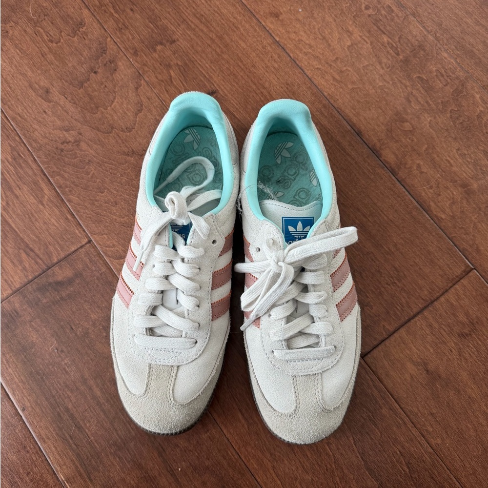 Adidas Clay Strata Sambas
